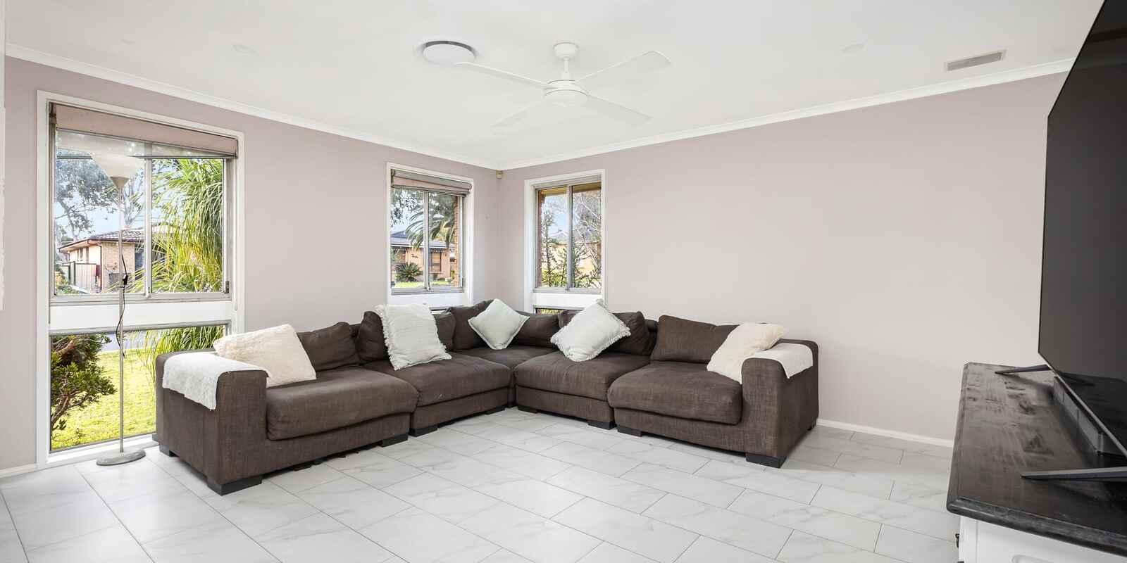 17 Macbeth Grove St Clair