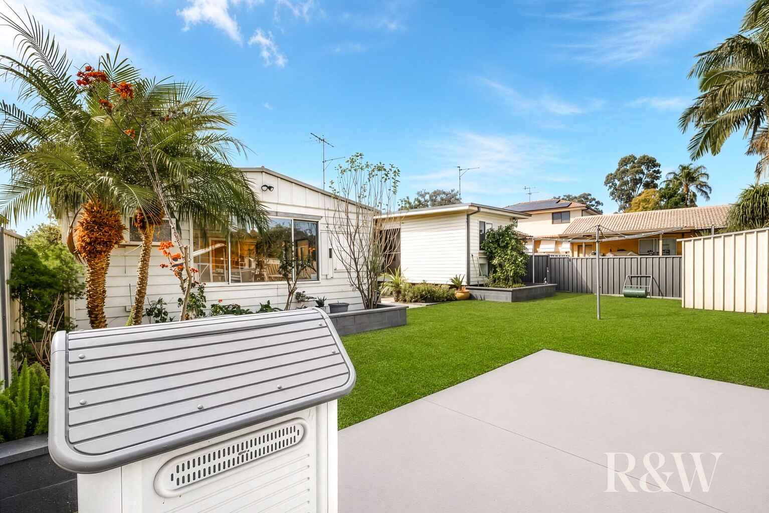 17 Macbeth Grove St Clair
