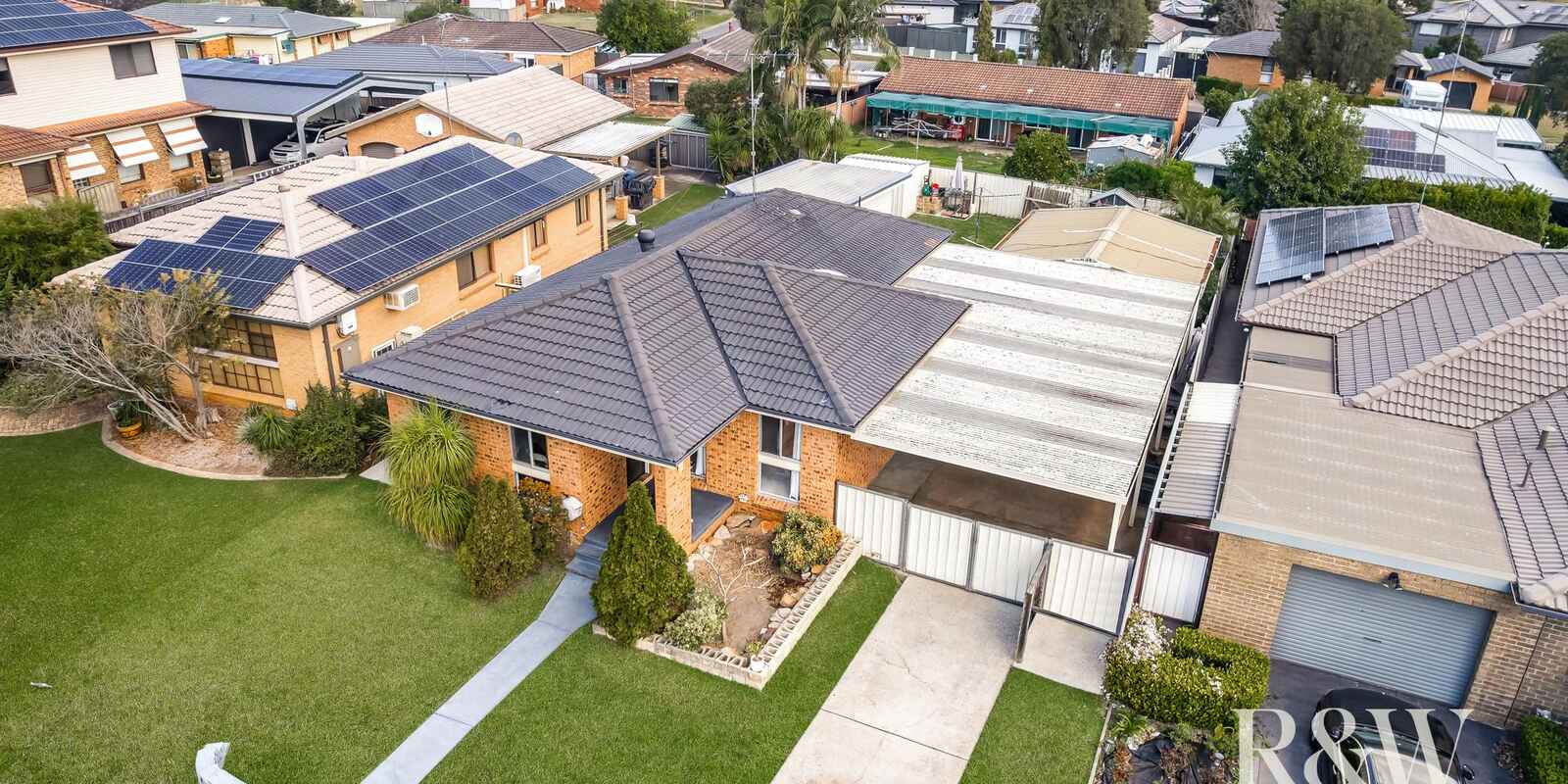 17 Macbeth Grove St Clair