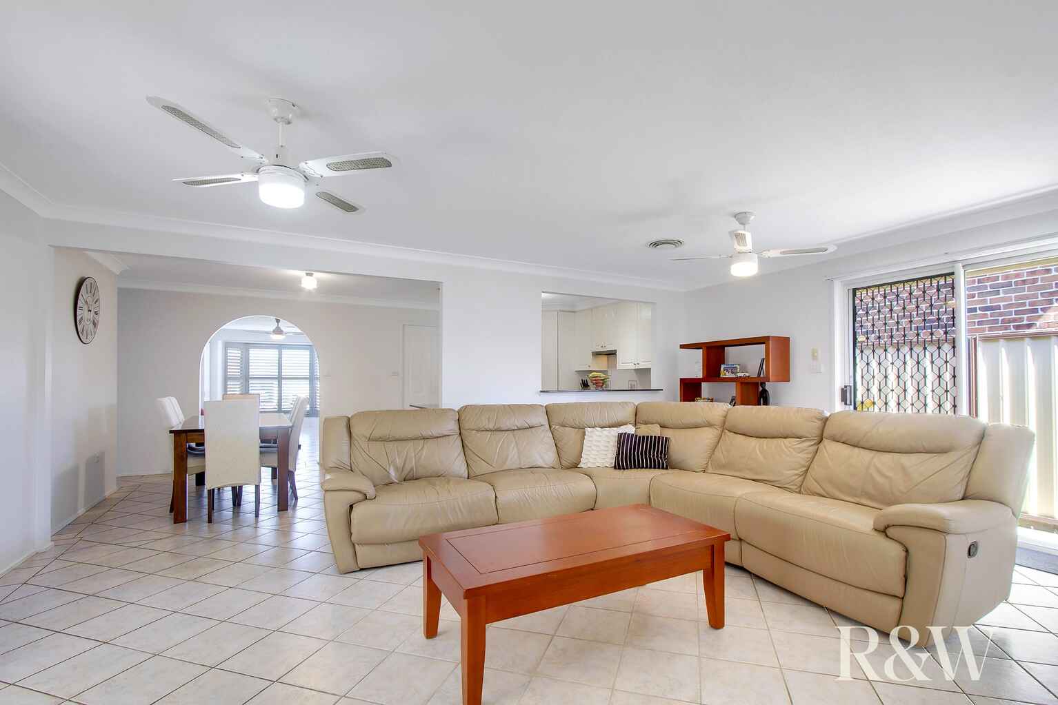 5 Bren Close St Clair