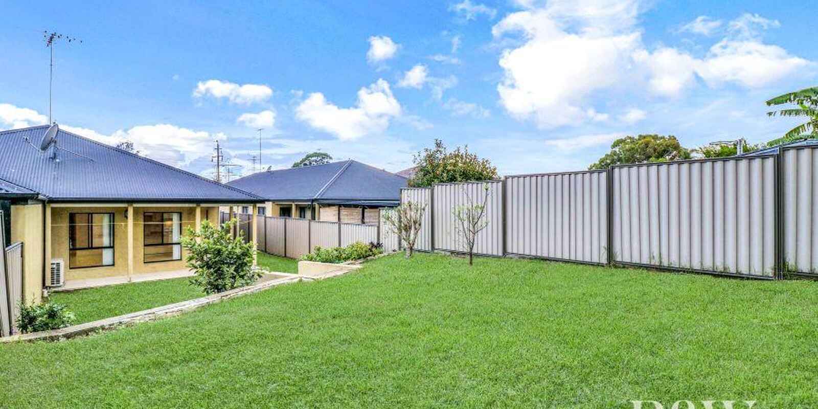 2/111 Melbourne Street Oxley Park