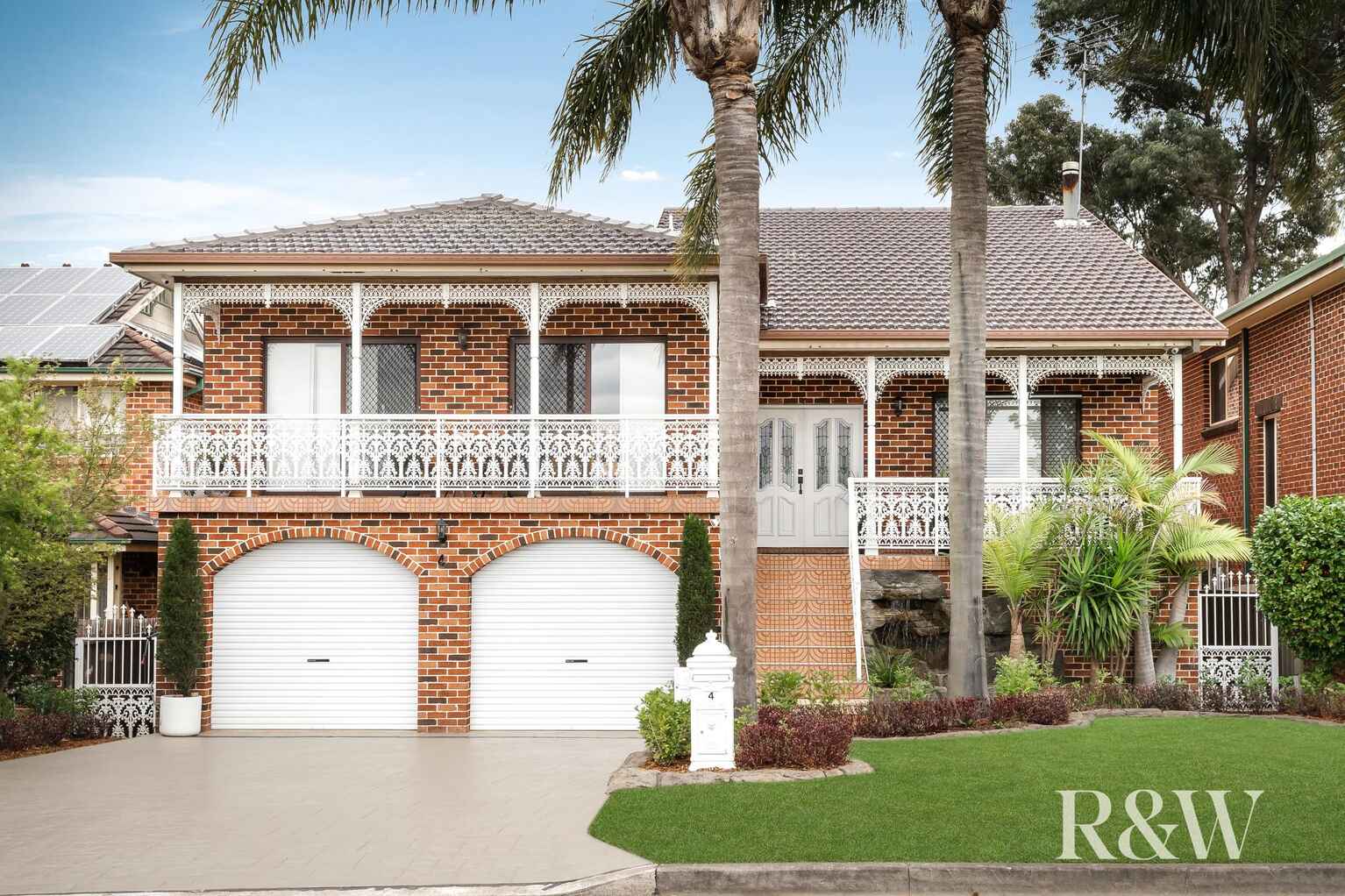 4 Nalong Street St Clair