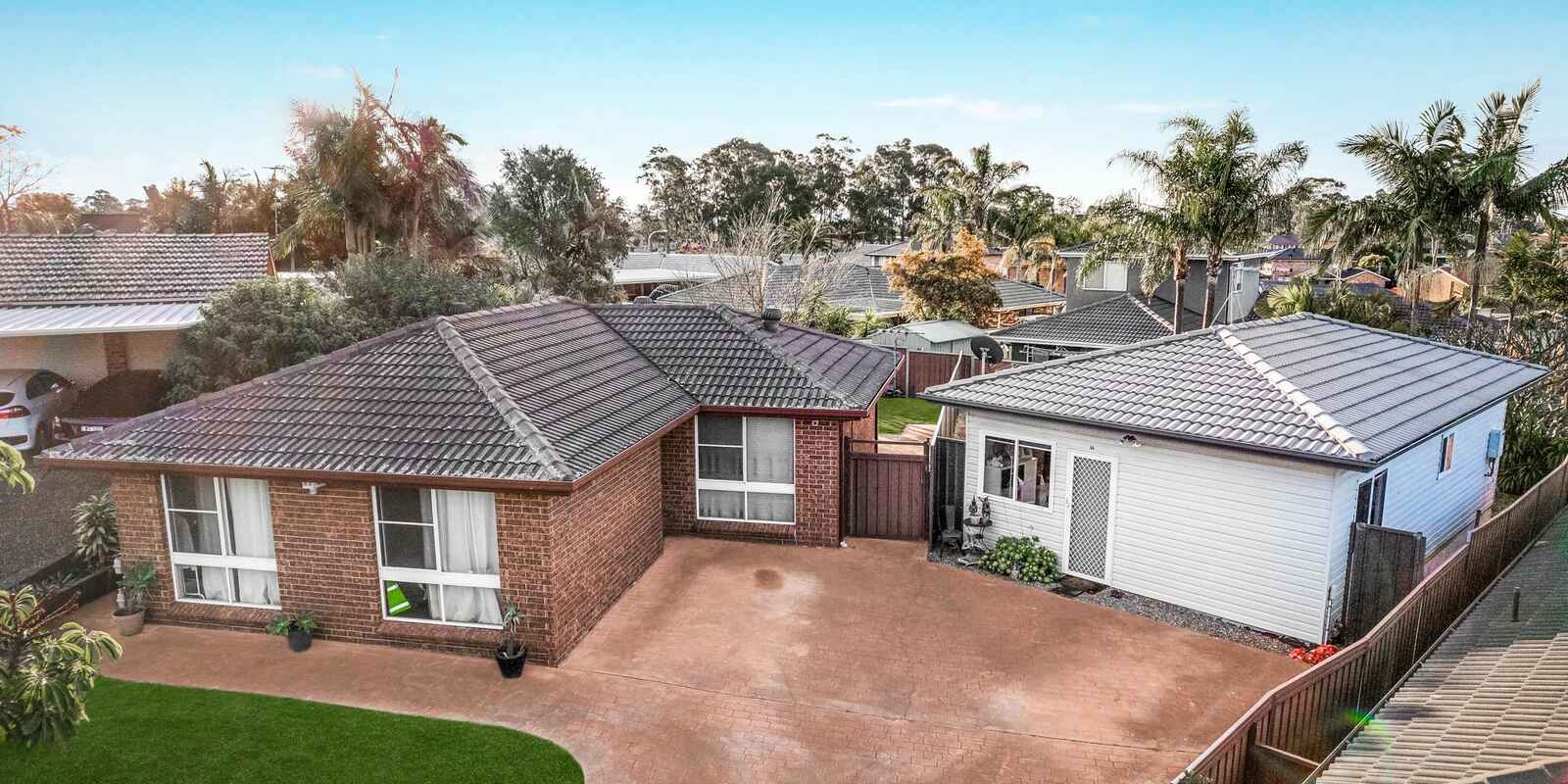4 & 4A Neenan Place Erskine Park