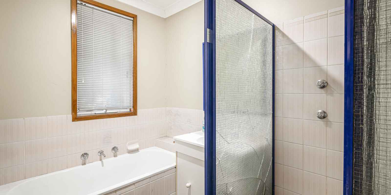 4 & 4A Neenan Place Erskine Park
