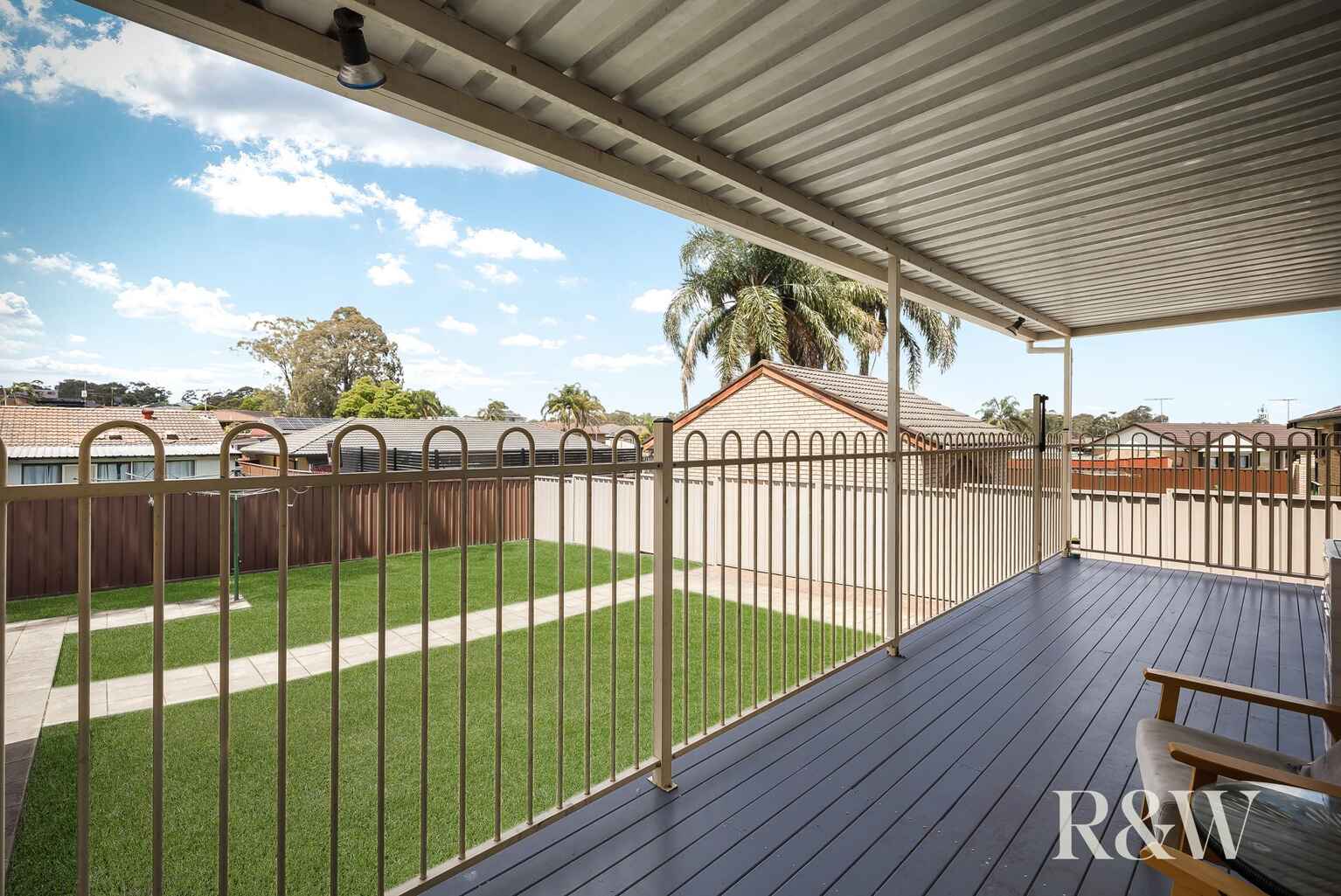 32 Endeavour Avenue St Clair