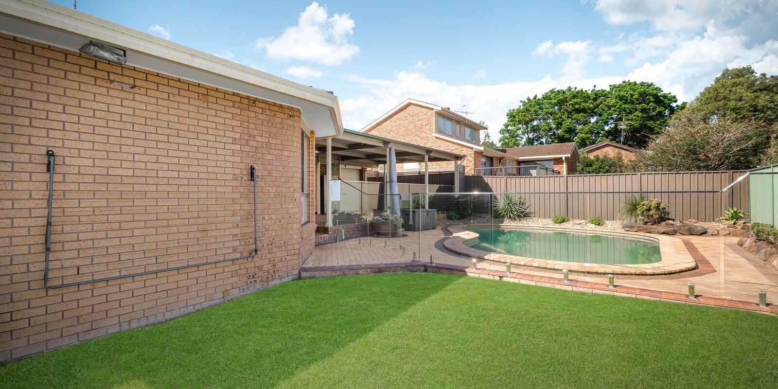 14 Kelmscott Way St Clair 14 Kelmscott Way St Clair
