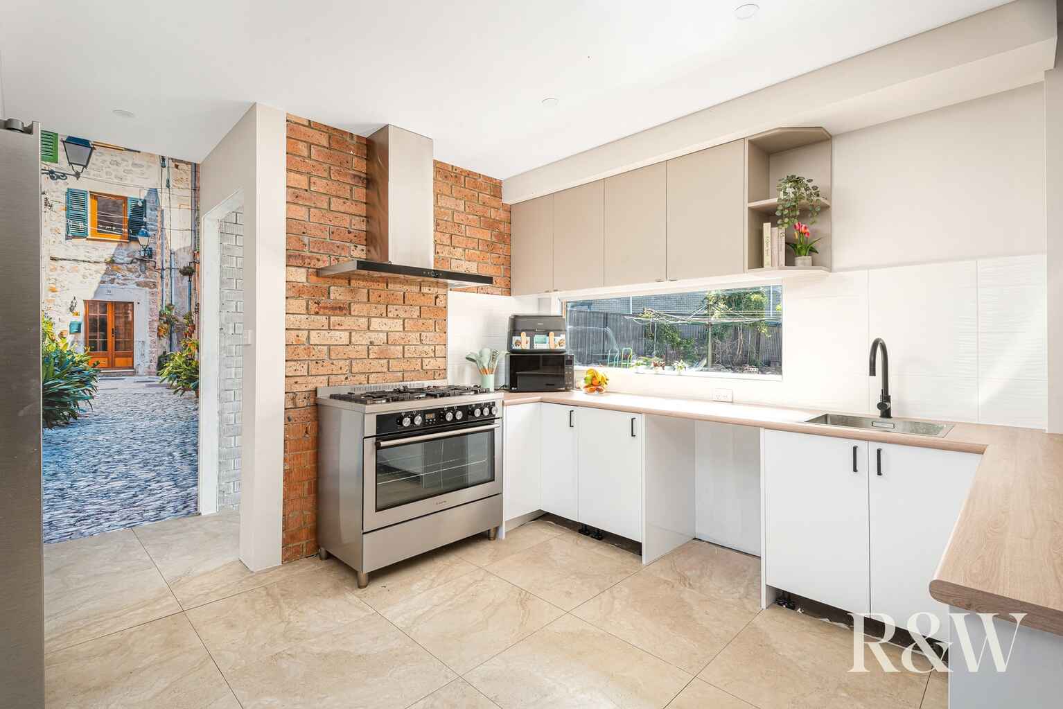 17 Canberra Street Oxley Park