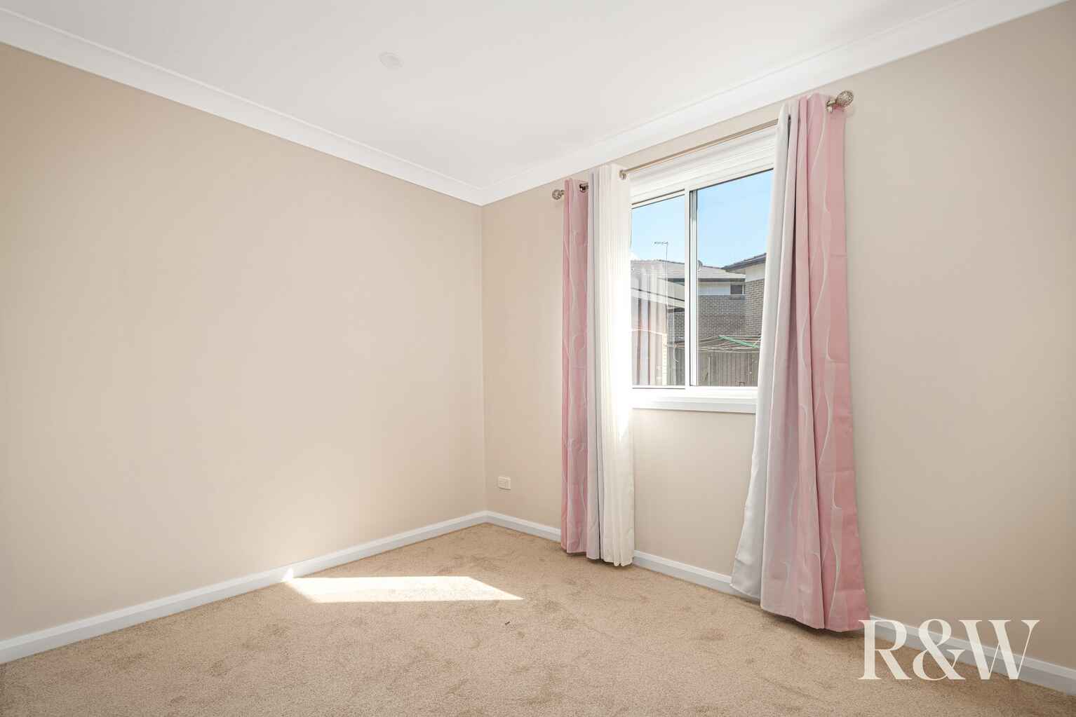 17 Canberra Street Oxley Park