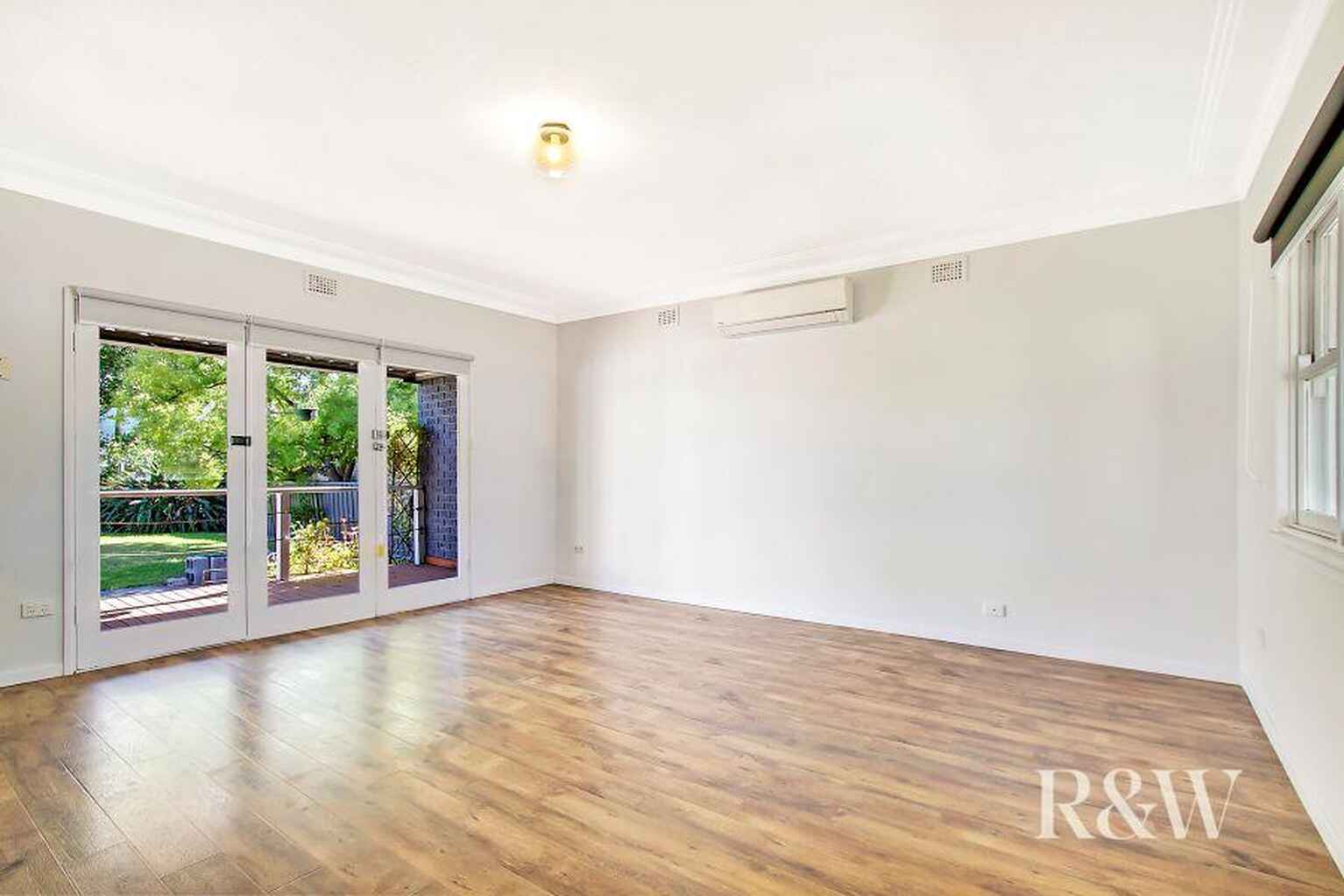 57 Great Western Highway Oxley Park